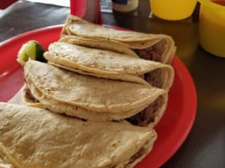 Barbacoa De Borrego Don Fede