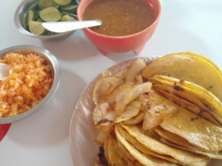 Tacos De Barbacoa Jorge