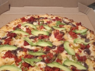 Rooster Pizza