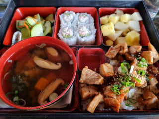 Taka Sushi Bento