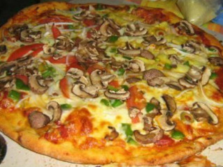 Dino,s Pizza