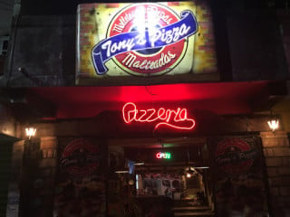 Back Time Pizzeria