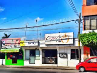 Capri´s Café