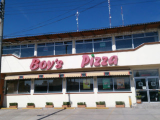 Boy's Pizza