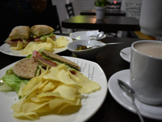 Cafe Amore