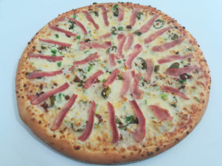 Chato's Pizza