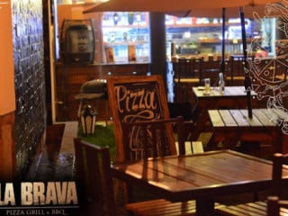 La Brava Pizzeria Grill Bbq