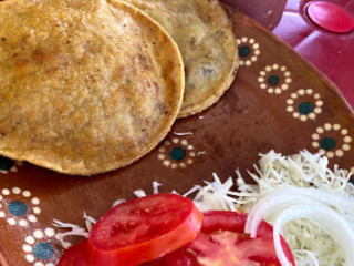 Gorditas Birria El Herradero