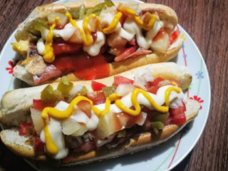 Zona Dulce (crepas, Postres Y Hamburguesas)