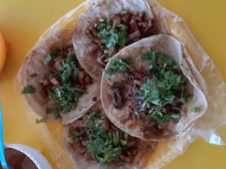 Tacos De Birria El Poncho