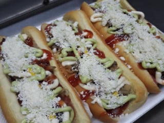 Hot Dogs La T