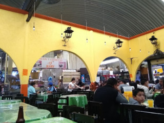 Tacos Y Cemitas, Birria Jalisco