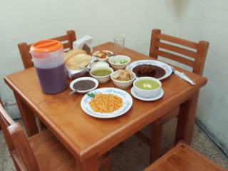 restaurant image
