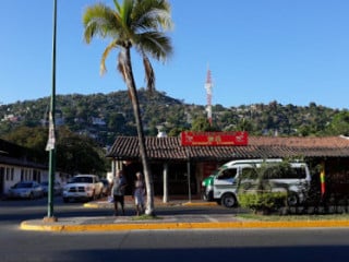 Mariscos El Costeno, México