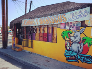 Tacos Y Mariscos De La Baja