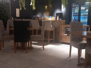 San Luis Restaurante Cafe Bar
