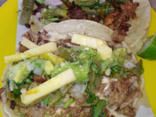 Tacos Huaraches Gorditas Sopes