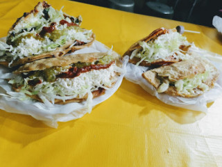 Quesadillas La Güera