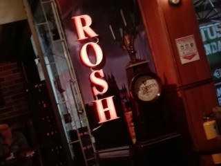 Rosh Café Pub