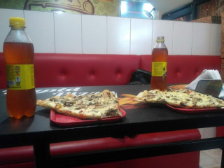 Rapid Pizza La 27