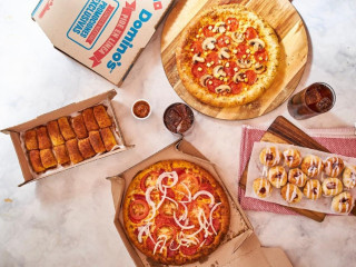 Domino's Pizza Caracoli