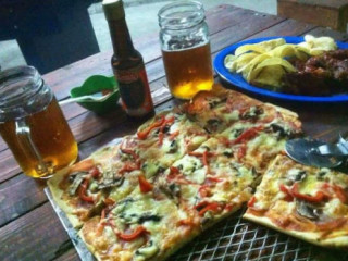 Cerveza, Pizza Y Alitas