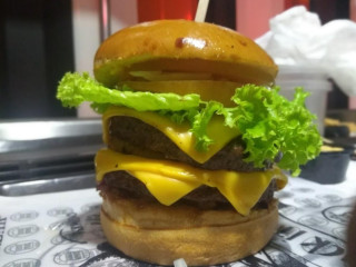 Burger Stack Buga