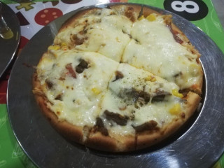 Pizza D'pochys