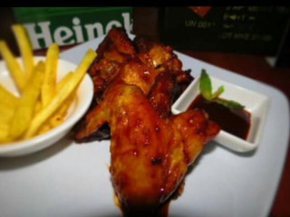 Pentagono Wings