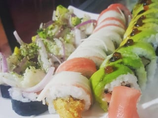 Sumo Wok Sushi