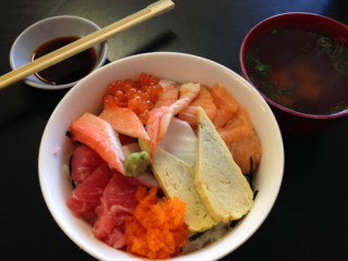 Yoshiki Sushi