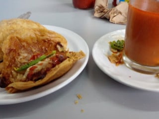 Mariscos El Jarochito