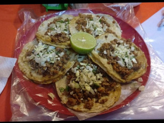 Tacos El Calvario 2