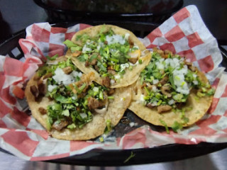 Los Tacos De Anel