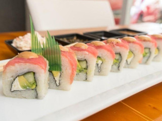 Tokio Sushi Roll