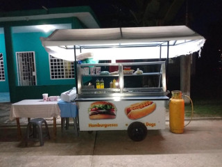 Hotdogx Hamburguesas Y Gringas Los Chulos