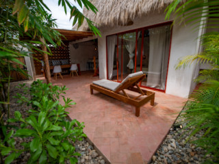 Coconutz Zicatela Beach, México