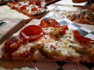 Antonini's Pizza