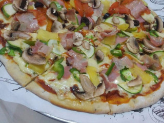 Caseus Pizza