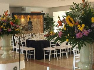 Salon Para Eventos Casa Barcenal