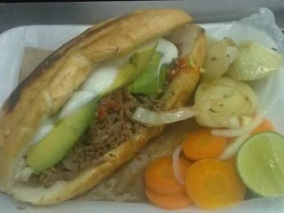 Tortas Y Antojitos Mexicanos El Jaibo