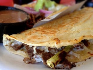 Tacos De Asada Estilo San Juan El Buen Amigo