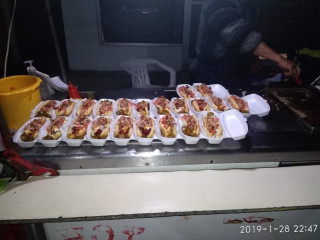 Hot Dogs El Puente