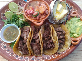 Mariscos El Bucanero