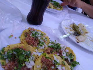 Taquería El Caporal