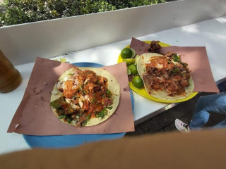 Carnitas Parque Luna