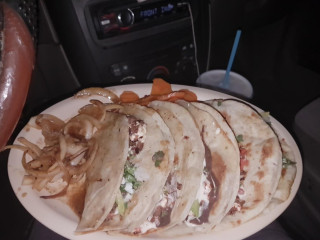 Tacos Checo's