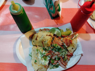 Tacos El Tizon