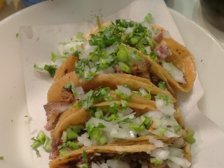 ' ' Tacos El Güero