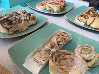 Cinnabon